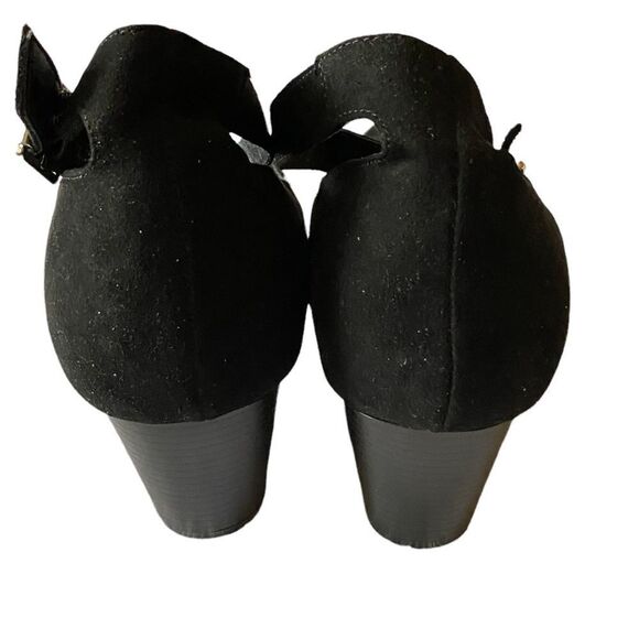 Luoika Wm’s Sz 7 Black Suede Ankle Strap Round Toe Pump Shoes - Picture 4 of 6